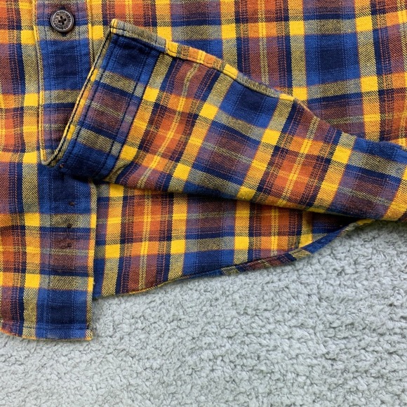 Duluth Trading Shirt Mens XL Brown Plaid Free Swinging Flannel Outdoor Rugged - Picture 6 of 11